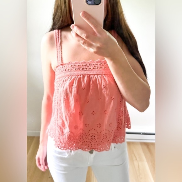 Coco + Jaimeson Pink Eyelet Embroidered Cropped Cami Top sz Small - Picture 4 of 10